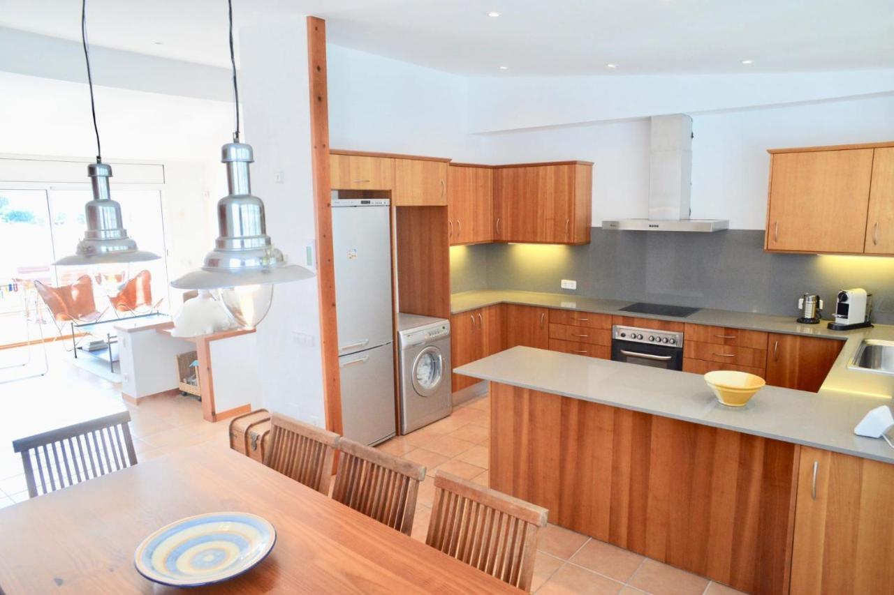 Beachfront Duplex With Terrace And Sea Views - Cadaqués Buitenkant foto