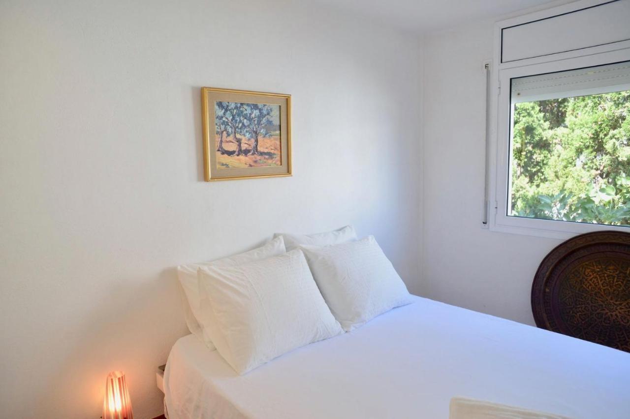 Beachfront Duplex With Terrace And Sea Views - Cadaqués Buitenkant foto