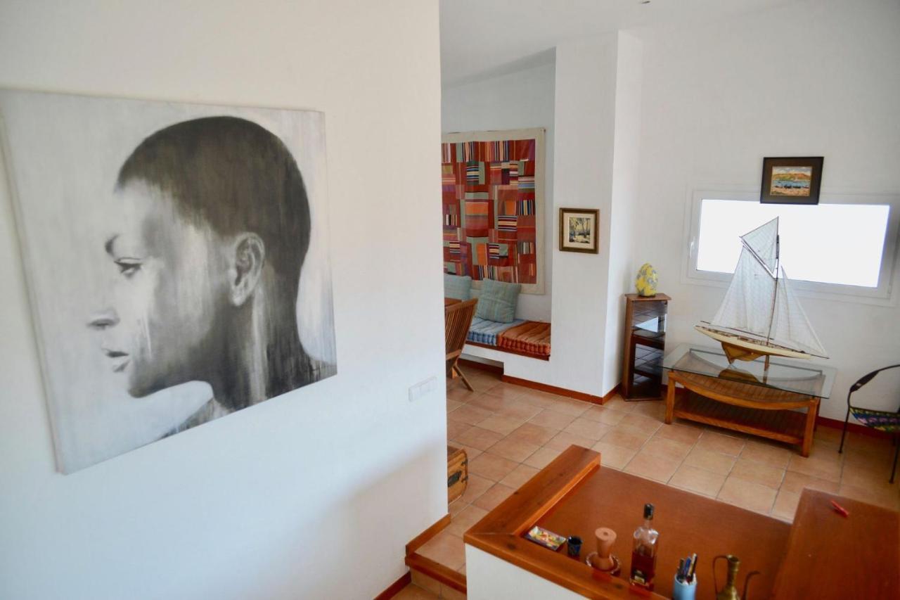 Beachfront Duplex With Terrace And Sea Views - Cadaqués Buitenkant foto